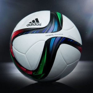 Футбольні м'ячі Adidas